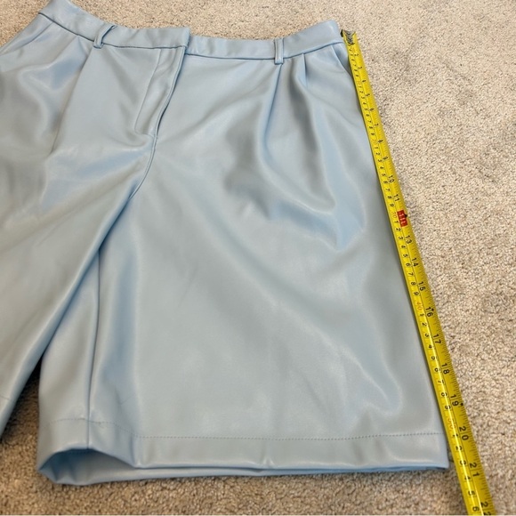 HOUSE of Harlow 1960 blue faux leather Bermuda shorts Sz M NWOT - Picture 10 of 11